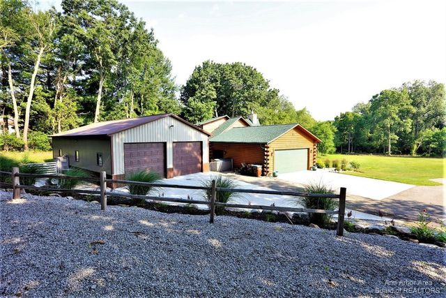 1224 W David Kempf Court, Saline, MI 48176