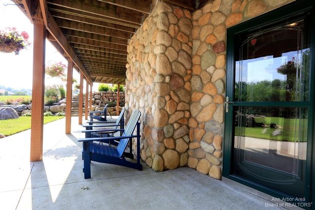 1224 W David Kempf Court, Saline, MI 48176