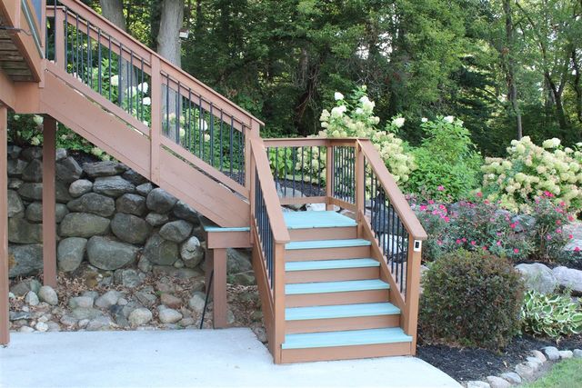 1224 W David Kempf Court, Saline, MI 48176