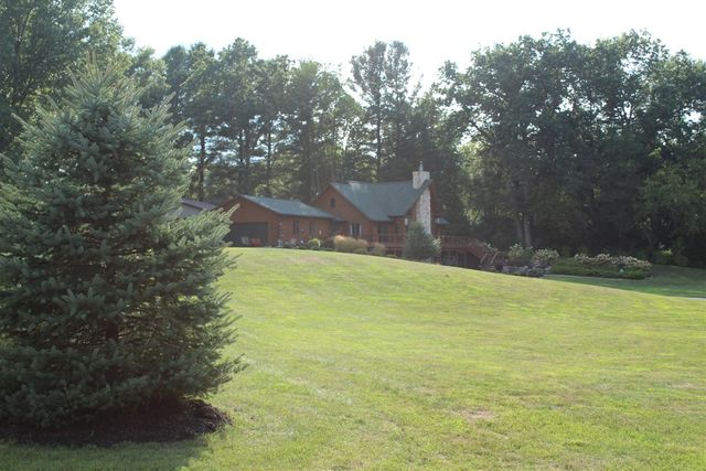 1224 W David Kempf Court, Saline, MI 48176