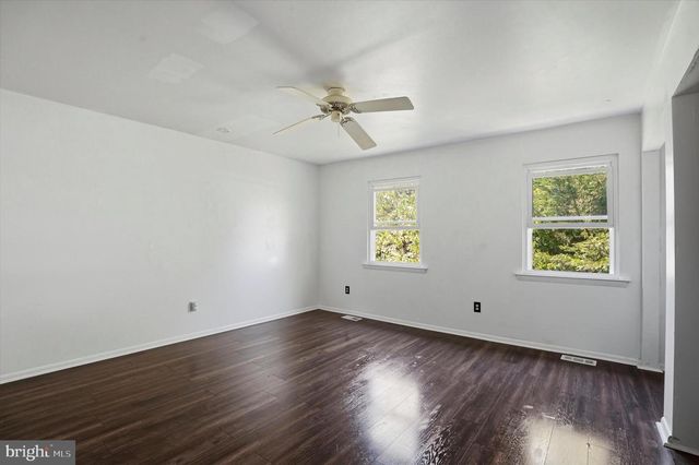 2 HORSESHOE CIR, Horsham, PA 19044