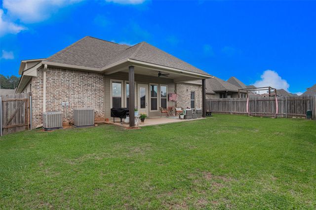 720 Fir Wood Lane, Haughton, LA 71037