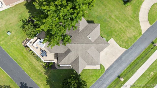 56901 E Walnut, Monkey Island, OK 74331