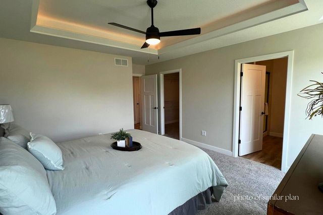 1821 Redbud Circle, Eldridge, IA 52748