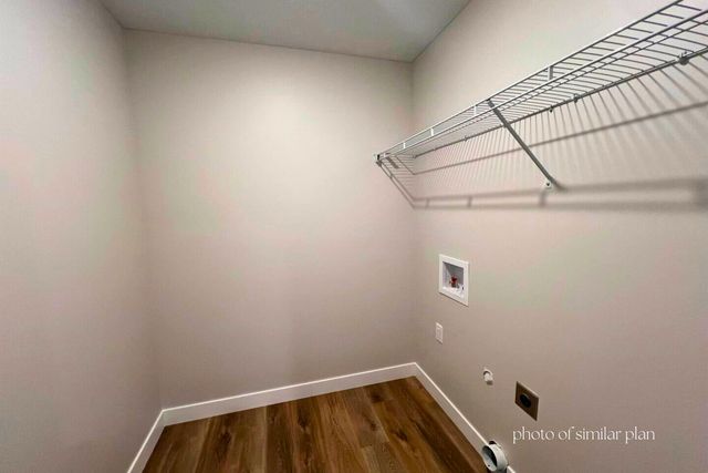 1821 Redbud Circle, Eldridge, IA 52748