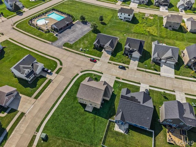 2625 Windsor Crest Court, Shiloh, IL 62221