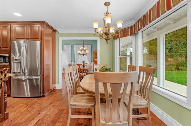 244 E Dorothea Court, Visalia, CA 93277