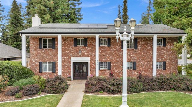 244 E Dorothea Court, Visalia, CA 93277