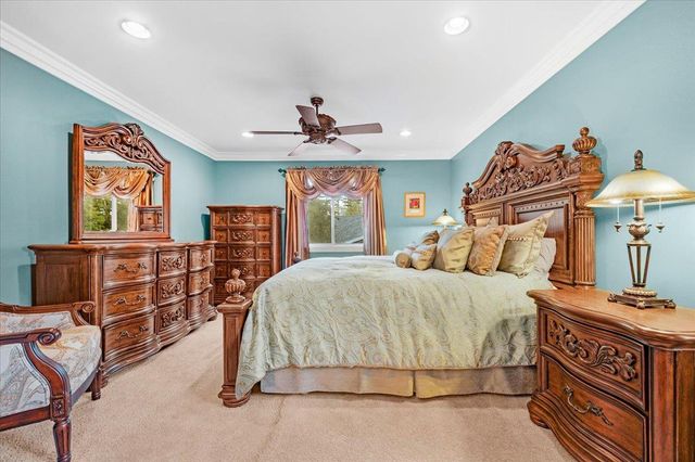 244 E Dorothea Court, Visalia, CA 93277