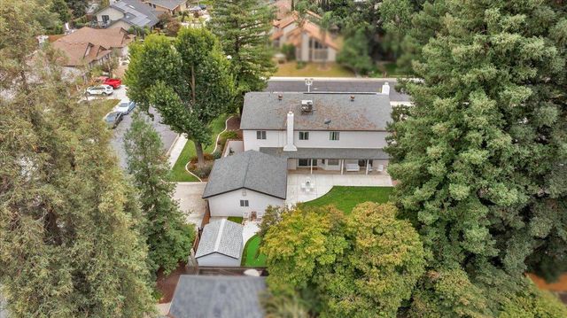 244 E Dorothea Court, Visalia, CA 93277