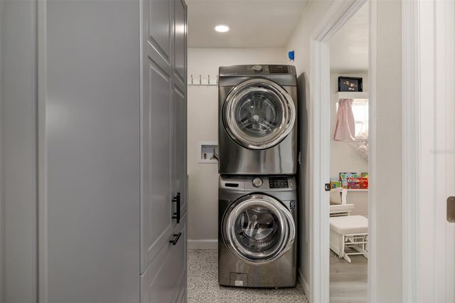 5023 VILLAGE GARDENS DRIVE 29, Sarasota, FL 34234