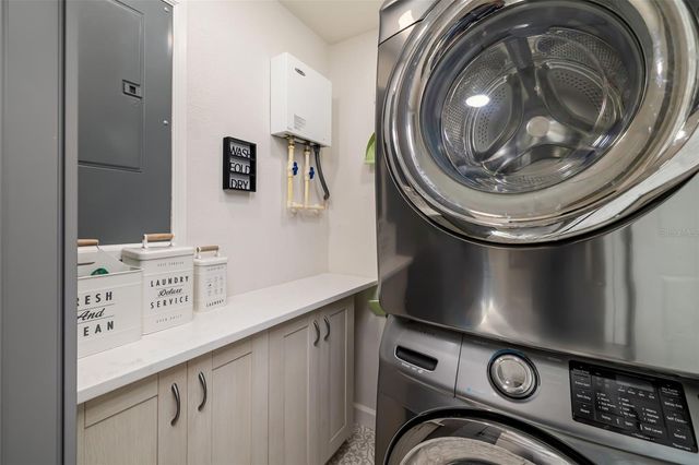 5023 VILLAGE GARDENS DRIVE 29, Sarasota, FL 34234