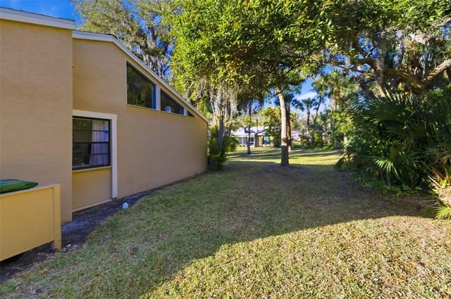 5023 VILLAGE GARDENS DRIVE 29, Sarasota, FL 34234