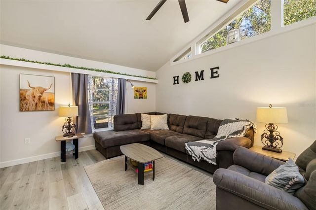 5023 VILLAGE GARDENS DRIVE 29, Sarasota, FL 34234