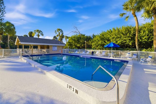 5023 VILLAGE GARDENS DRIVE 29, Sarasota, FL 34234