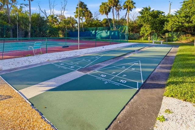 5023 VILLAGE GARDENS DRIVE 29, Sarasota, FL 34234