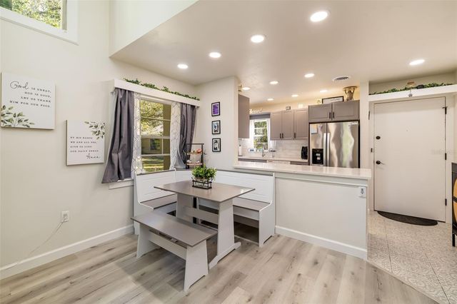 5023 VILLAGE GARDENS DRIVE 29, Sarasota, FL 34234