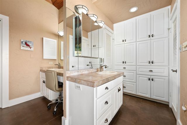 12609 Lyndon DR, Austin, TX 78732