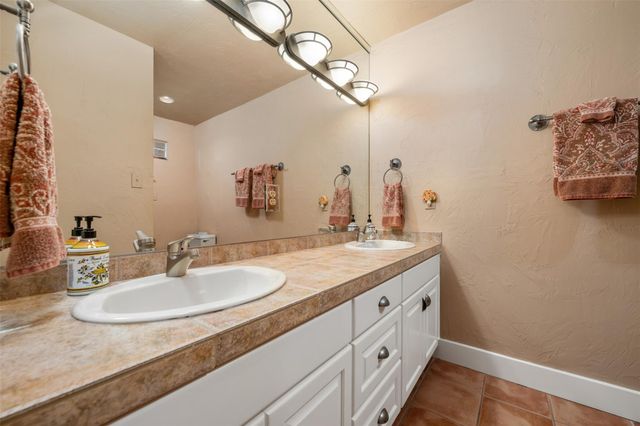 12609 Lyndon DR, Austin, TX 78732