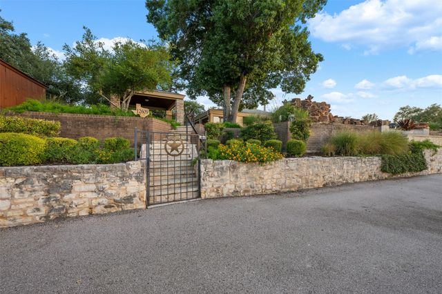 12609 Lyndon DR, Austin, TX 78732