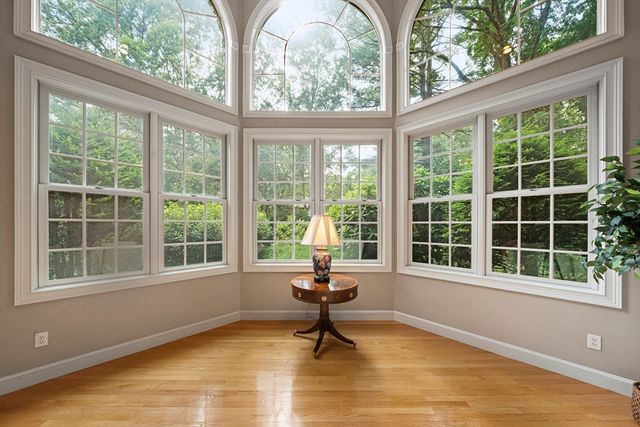 89 Bridle Path, Sudbury, MA 01776