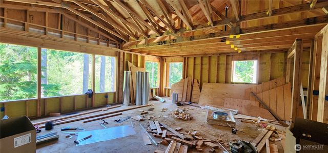 821 E Olde Lyme Road, Shelton, WA 98584