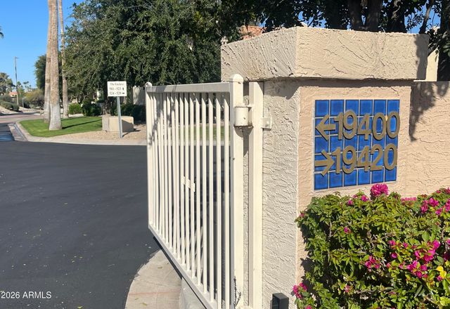 19420 N Westbrook Parkway 521, Peoria, AZ 85382