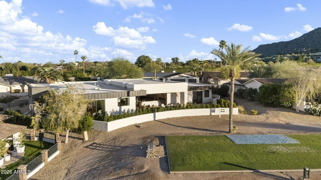 5525 E LINCOLN Drive 124, Paradise Valley, AZ 85253