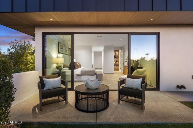 5525 E LINCOLN Drive 124, Paradise Valley, AZ 85253