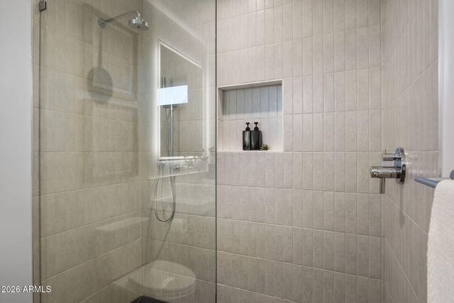 5525 E LINCOLN Drive 124, Paradise Valley, AZ 85253