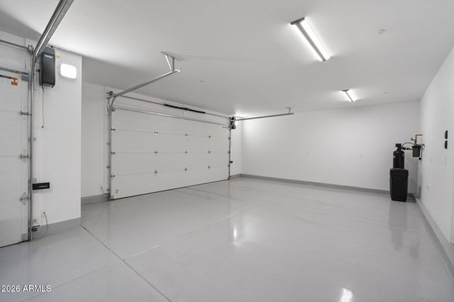 5525 E LINCOLN Drive 124, Paradise Valley, AZ 85253