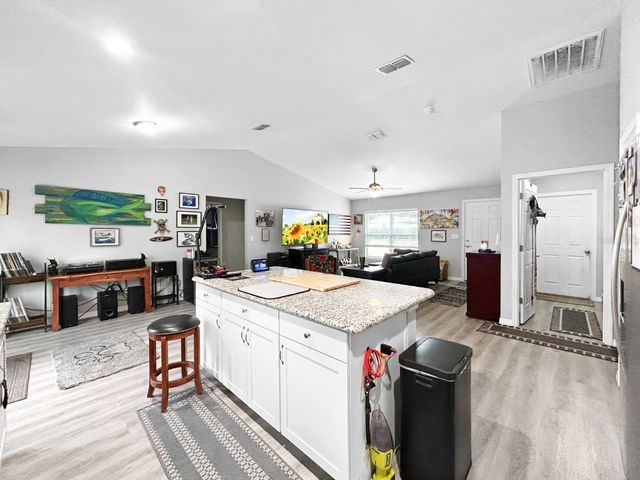 20061 SW 83RD PLACE, Dunnellon, FL 34431