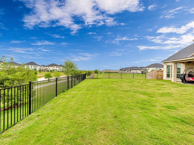 5615 Logan Ridge Lane, Fulshear, TX 77441