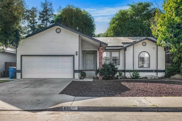 651 N Laverne Avenue, Fresno, CA 93727
