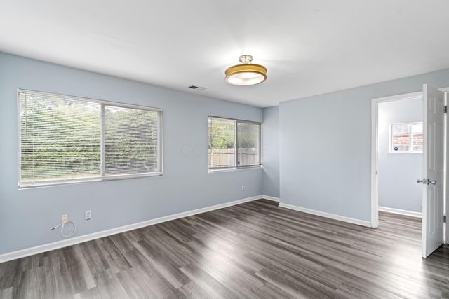 73 N Everett Avenue, Columbus, OH 43213