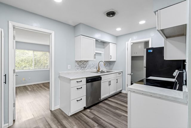 73 N Everett Avenue, Columbus, OH 43213