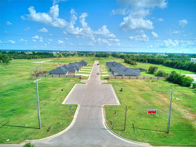 4529 Red Bird Road, Shawnee, OK 74804