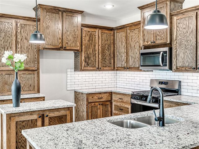 4529 Red Bird Road, Shawnee, OK 74804