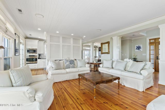 125 Roosevelt Drive, Pine Knoll Shores, NC 28512