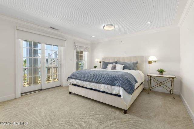 125 Roosevelt Drive, Pine Knoll Shores, NC 28512