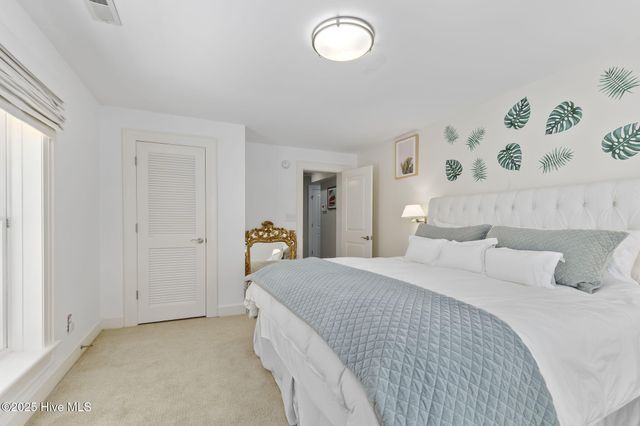 125 Roosevelt Drive, Pine Knoll Shores, NC 28512