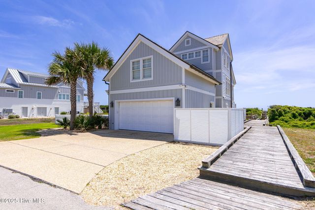 125 Roosevelt Drive, Pine Knoll Shores, NC 28512