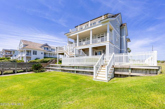 125 Roosevelt Drive, Pine Knoll Shores, NC 28512