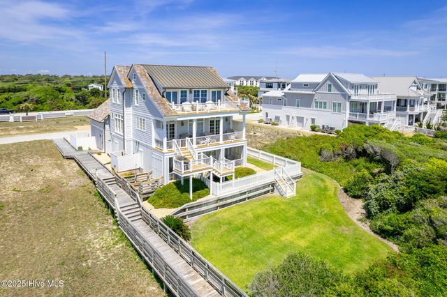 125 Roosevelt Drive, Pine Knoll Shores, NC 28512