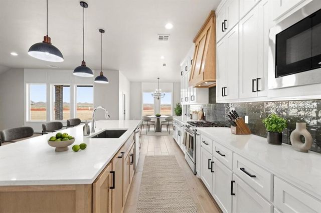 8416 NW 153rd Street, Edmond, OK 73013