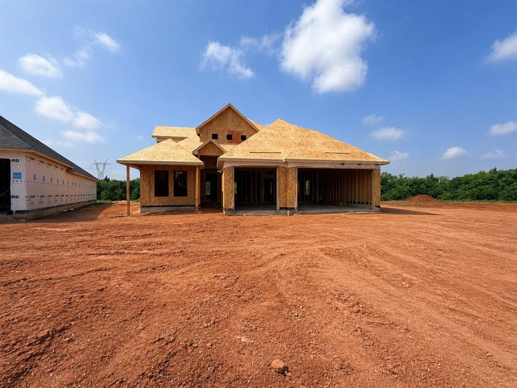 8416 NW 153rd Street, Edmond, OK 73013