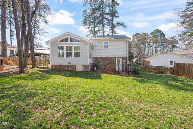 1004 Woodhill Court, Raleigh, NC 27615