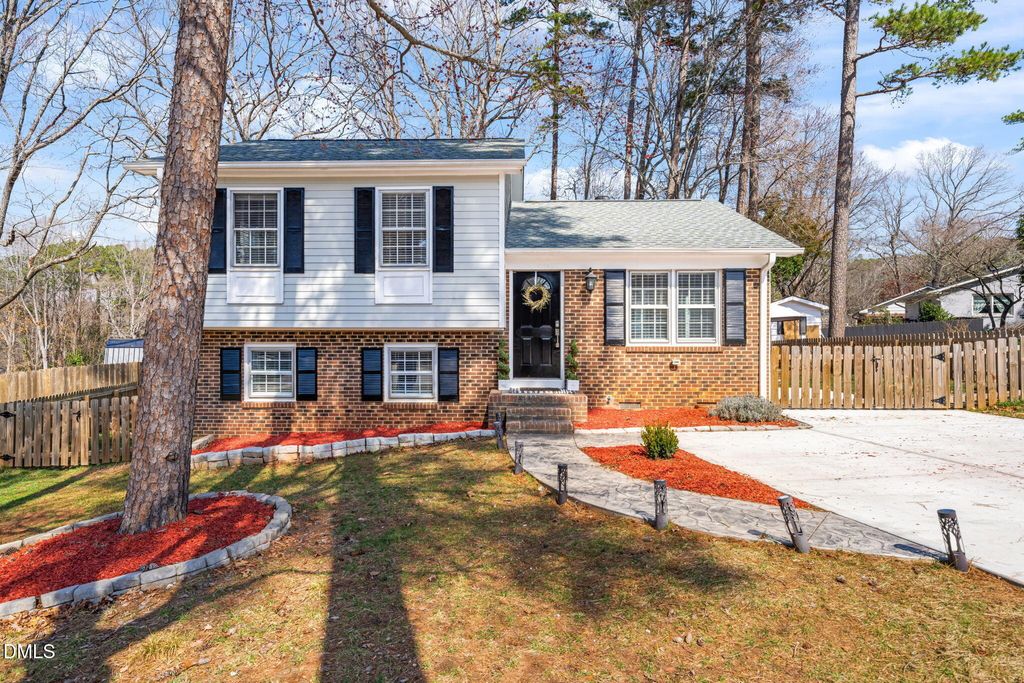 1004 Woodhill Court, Raleigh, NC 27615