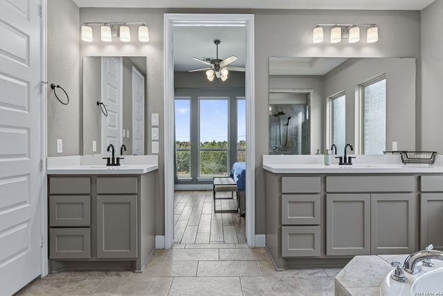 323 Sugarcane, New Braunfels, TX 78132