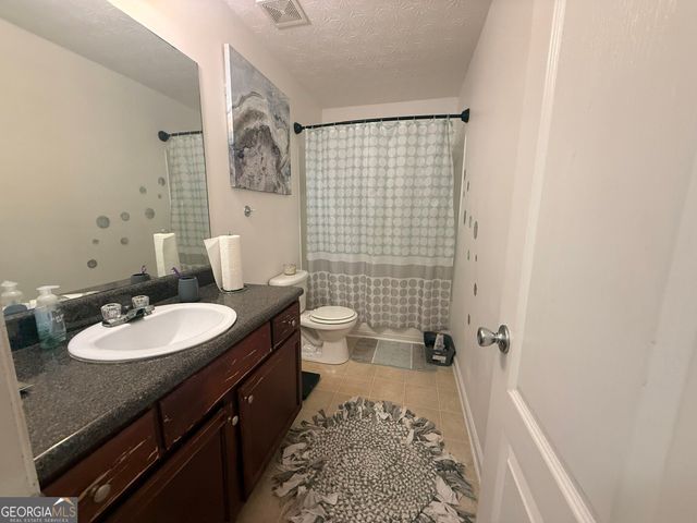 6869 Lockley Court, Rex, GA 30273